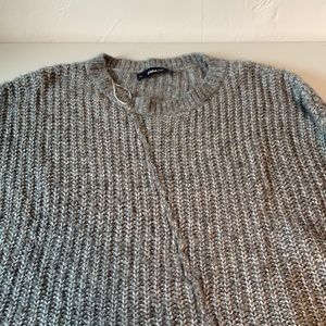 Zara knit gray crewneck sweater - M